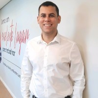 Ízargos Delgado Email