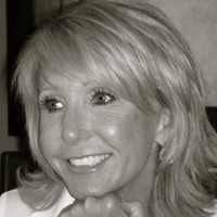 Vickie Gilstrap Email & Phone Number
