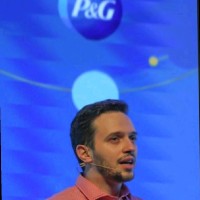 Renato de Almeida Email