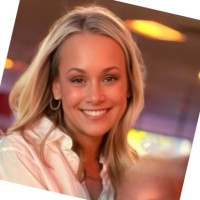 alice + olivia Employee Melissa Hoffmann's profile photo