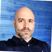 Tomas Roman Email & Phone Number