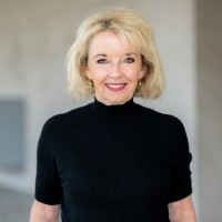 Roxane Eskan Email & Phone Number