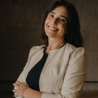 Heloisa Lima Freitas Email & Phone Number