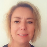 Patricia de Vos Email