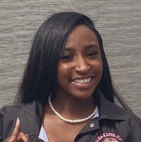 TUERK HOUSE Employee London Davis's profile photo