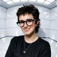 Priscila Cloque Fagundes Email & Phone Number