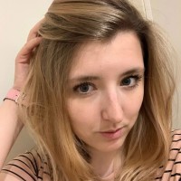 Анна Жданова
