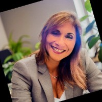 Desert Trauma Surgeons Employee Elizabeth Kianpour's profile photo