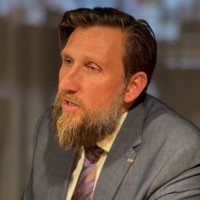 Andréas Hatzidiakos Email