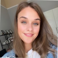 Vivien Vigh Email & Phone Number