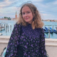 Monika Chuda Email