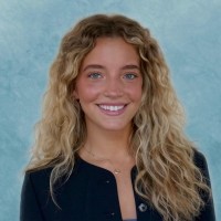 Distraction Magazine Employee Anna Stanton's profile photo