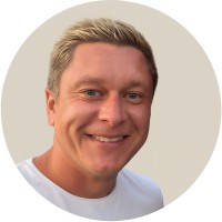 Stas Zakharov Email