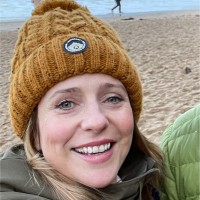 Hay & Kilner Employee Helen Morland's profile photo
