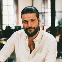 LCI Barcelona - Escuela Superior Employee Oliver Montiel's profile photo