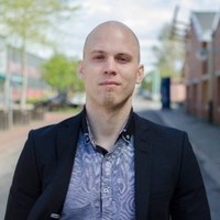 Per Burström Email