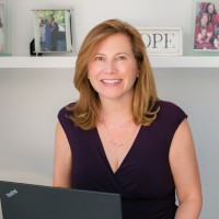 State Listings, Inc. Employee Dawn Pfaff's profile photo
