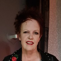 Zuzette Kruger-Finch Email