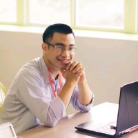 Tien Hoang Email & Phone Number
