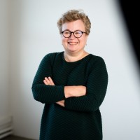 Satu Ylirisku Email