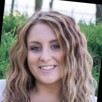 Elizabeth Hunter Email & Phone Number