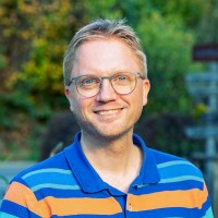 Dennis Garstka Email