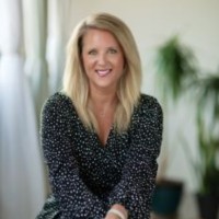 RE/MAX Real Estate Professionals Employee Kelly Hude's profile photo