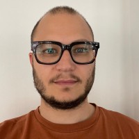 Simone Ferraro Email