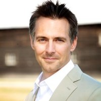 Rob Viccars Email
