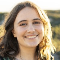 Lilly Dunn Email & Phone Number