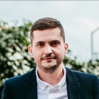 Bogdan Ungureanu Email