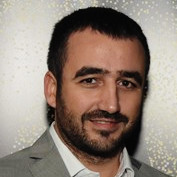 Uros Savic Email
