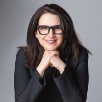 Pfizer Employee Caroline Roan's profile photo