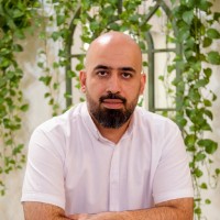 Radin Technology Employee Mahmood Velayati's profile photo