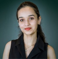 Ashna Modi Email