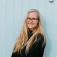 Santa Cerbikova Email