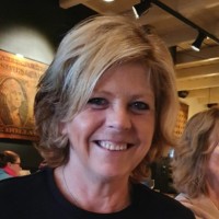 Lilian Croes Email