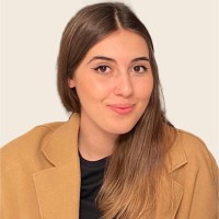 Scrolling Employee Paula Lopez Sanchez's profile photo