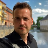 Benjamin Vejs Email & Phone Number