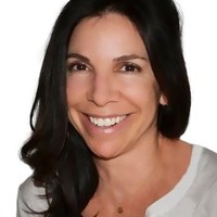 Victoria Simon Email & Phone Number