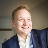 Jens Claußen Email & Phone Number