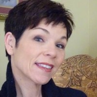 Kim Giles Email & Phone Number