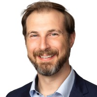 Stefan Agopsowicz Email