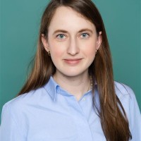 Nina Krusche Email