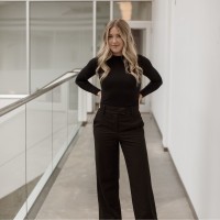 Moira McFarlane Email