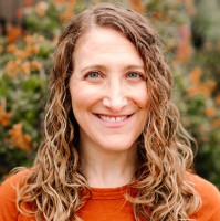 Jewish United Fund Employee Jenny Puchtel's profile photo