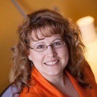 EXTEND GROUP Employee Saundra Server's profile photo