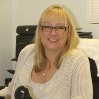 Boat Hoist USA Employee Gayle Pereira's profile photo