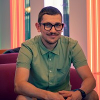 Markus Palm Email