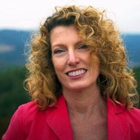 Lori Smith Email & Phone Number
